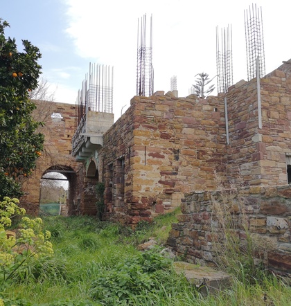 Restoration and extension of a mansion